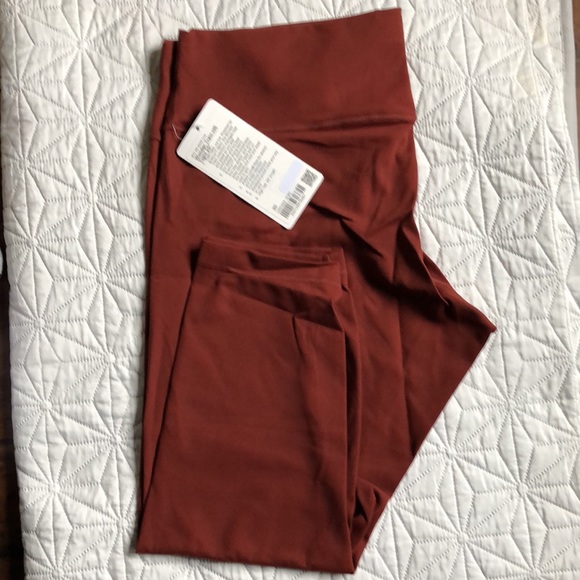 Lululemon wunder train high rise tight 25 - Picture 4 of 8